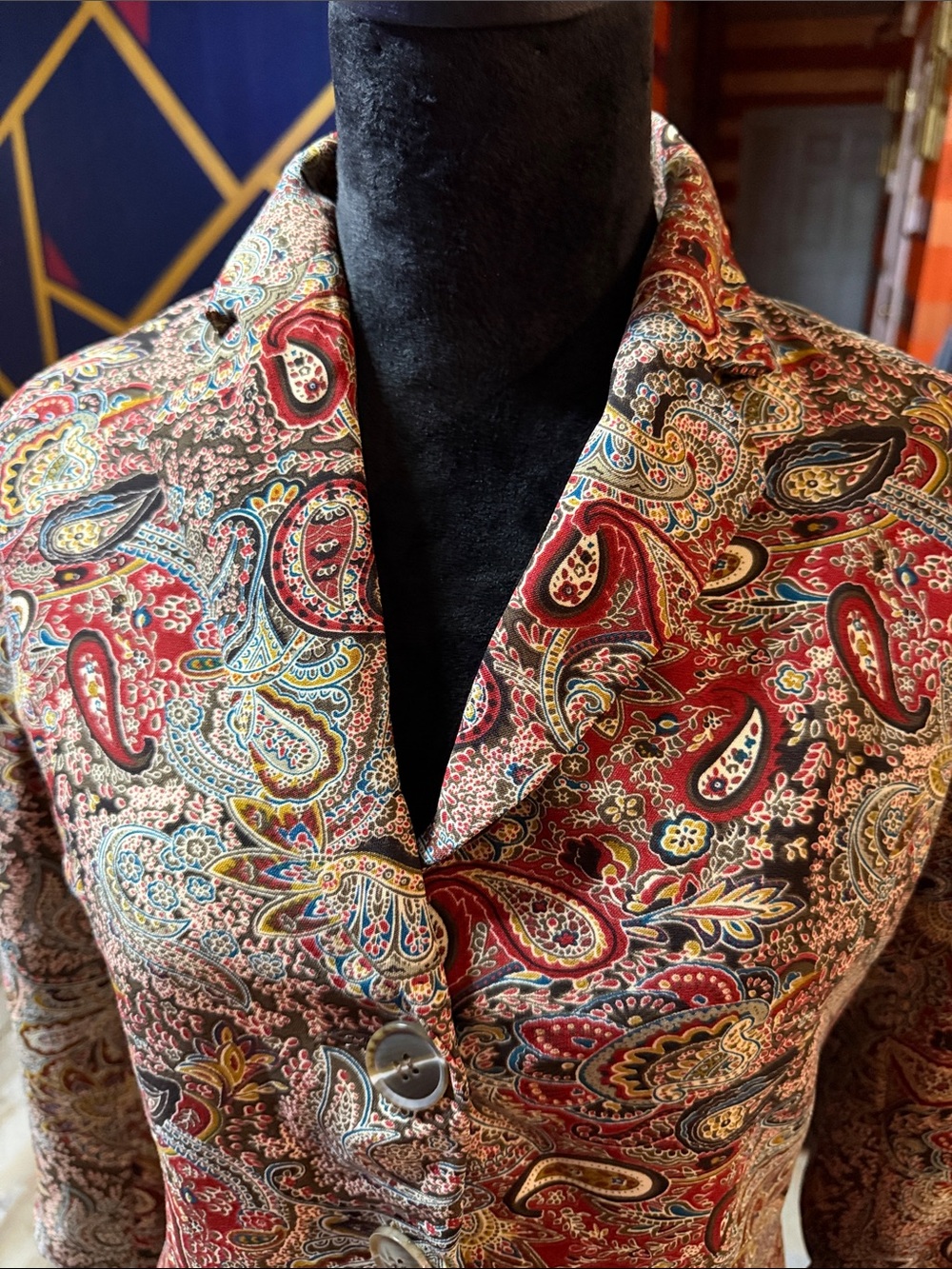 Chapter One Vintage Style Paisley Women's Blazer - Red Multicolor - Picture 3 of 13